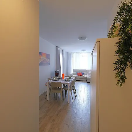 Moderno Trilocale Con Doppi Servizi Piazza Marconi Apartment *