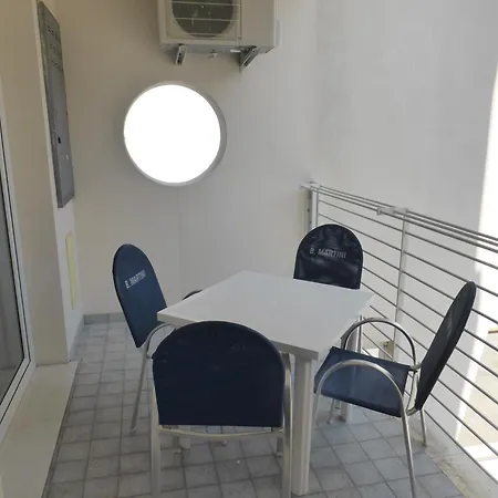 Moderno Trilocale Con Doppi Servizi Piazza Marconi Apartment *